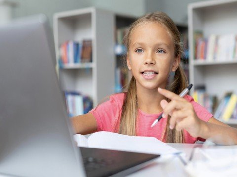 Beyond Slack: Comprehensive Guide to Intranet Software for Schools and Higher Education