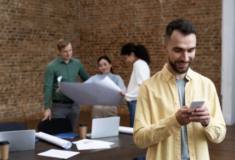 Best Staff Communication App